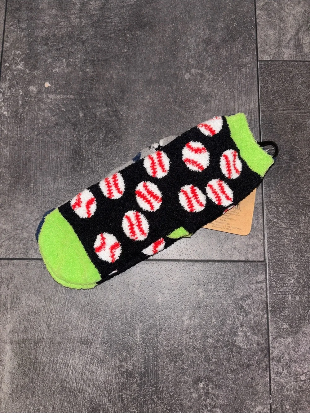Cozy Baseball Pattern Fuzzy Socks - Black & Lime Green